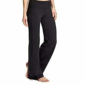 ATHLETA Saluation Flare Pant Size SP